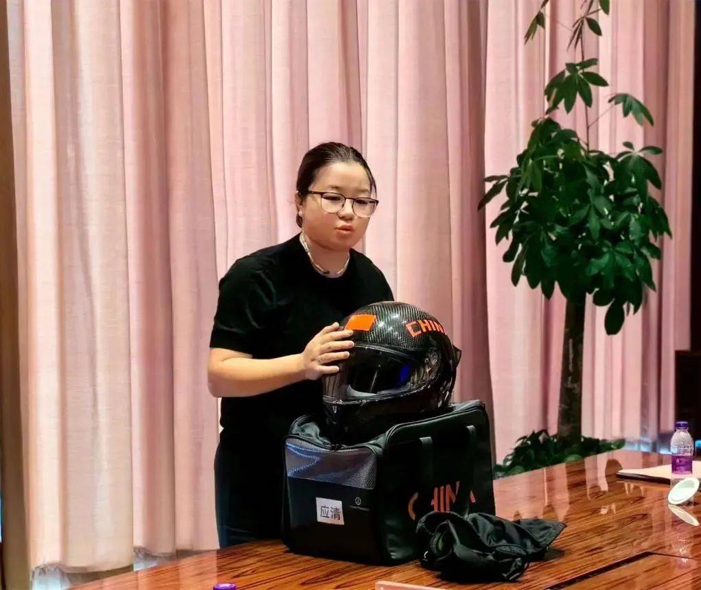 BOB半岛·(中国)官方网站思看科技3D扫描技术为国家队精准护航！全球首款雪车专(图4)