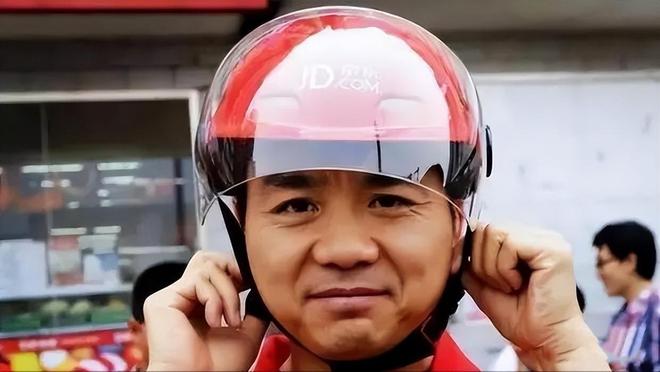 BOB半岛上海一身价35亿大老板假扮农民工到工地上班第一天差点被开除(图3)