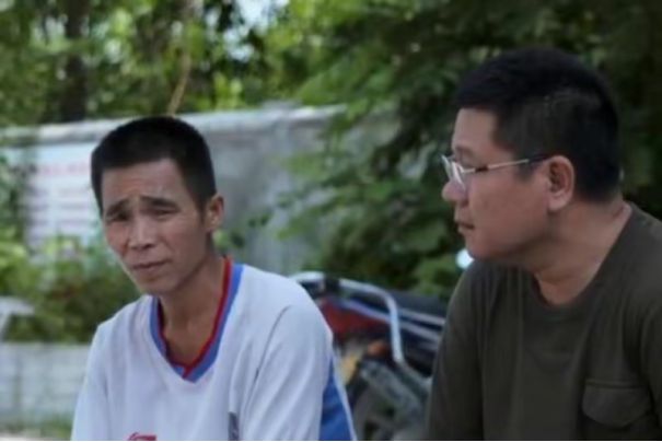 BOB半岛上海一身价35亿大老板假扮农民工到工地上班第一天差点被开除(图11)