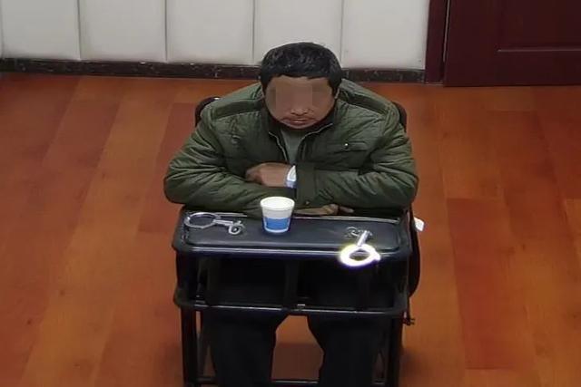 BOB半岛·(中国)官方网站不图财仅为了满足好奇心！临沂一人拄着双拐偷了50余万