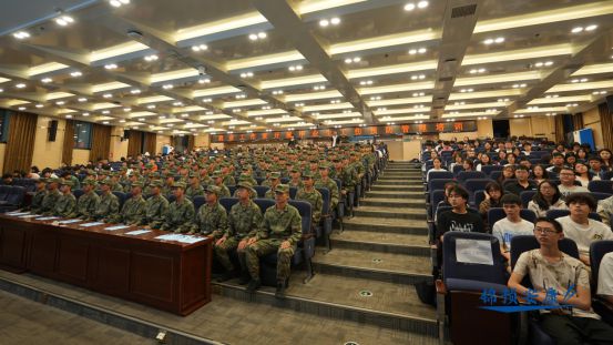 BOB半岛·(中国)官方网站工伤预防进学校 上好安全第一课 锦江区面向职业院校学(图4)