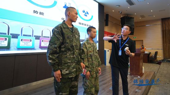 BOB半岛·(中国)官方网站工伤预防进学校 上好安全第一课 锦江区面向职业院校学(图5)
