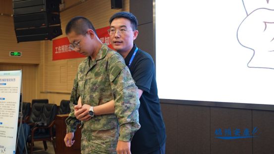 BOB半岛·(中国)官方网站工伤预防进学校 上好安全第一课 锦江区面向职业院校学(图3)