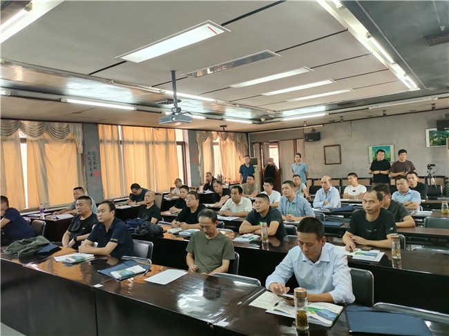 BOB半岛孝感市2024年度危险化学品企业工伤预防能力提升培训收官(图2)
